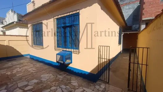 Casa com 2 Quartos para alugar, 65m² no Bangu, Rio de Janeiro