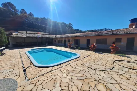 Fazenda/Sítio com 5 Quartos à venda, 360m² no Estância São Luiz, Jarinu