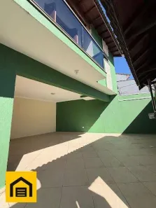 Sobrado com 3 Quartos para venda ou aluguel, 199m² no Jardim Guapituba, Mauá