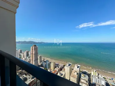 Cobertura com 5 Quartos à venda, 461m² no Meia Praia, Itapema