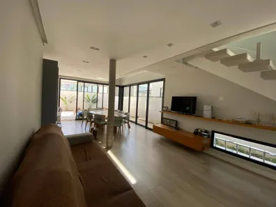 Casa de Condomínio com 4 Quartos à venda, 250m² no Fazenda Rodeio, Mogi das Cruzes