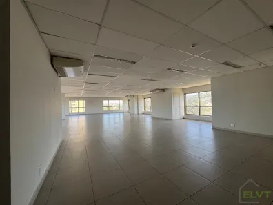 Sala Comercial com 2 Quartos para alugar, 636m² no Vila Pouso Alegre, Barueri