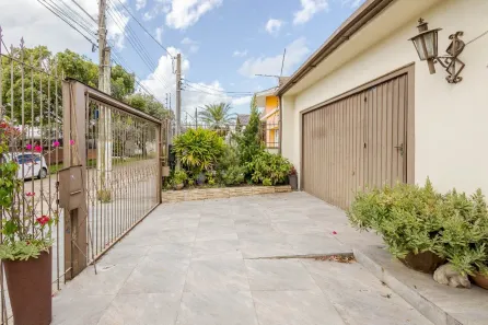 Casa com 3 Quartos à venda, 144m² no Sarandi, Porto Alegre