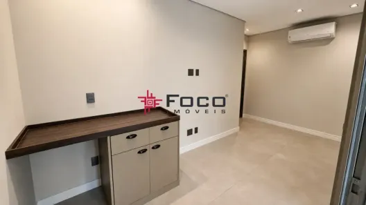 Sala Comercial à venda, 32m² no Condomínio Royal Park, São José dos Campos