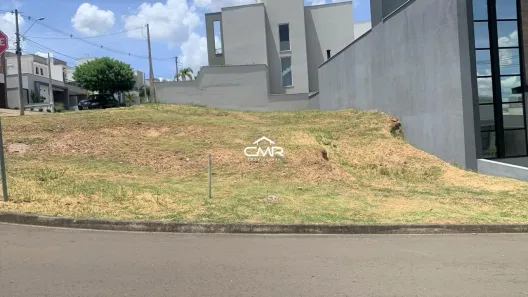 Lote/Terreno à venda, 392m² no Jardim São Francisco, Piracicaba
