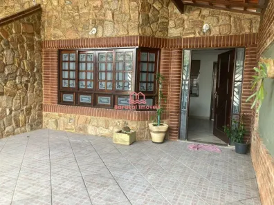 Casa com 3 Quartos para alugar, 100m² no Caiçara, Praia Grande