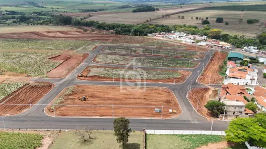 Lote/Terreno à venda, 170m² no , Dois Córregos