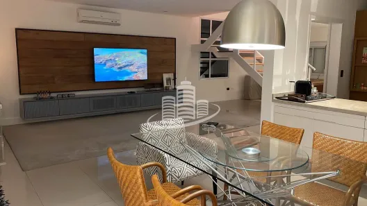 Sobrado com 3 Quartos à venda, 450m² no Jardim Imperial, Arujá