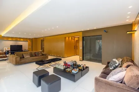 Apartamento com 4 Quartos à venda, 355m² no Vila Uberabinha, São Paulo