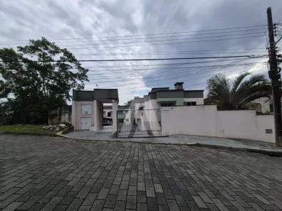 Apartamento com 2 Quartos para alugar, 52m² no Bom Retiro, Joinville