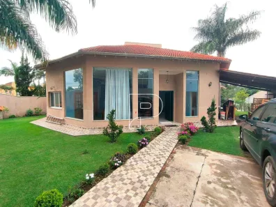 Casa de Condomínio com 4 Quartos para venda ou aluguel, 240m² no Jardim Colibri, Cotia
