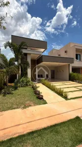 Casa com 3 Quartos à venda, 154m² no Condomínio Belvedere, Cuiabá