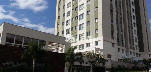 Apartamento com 3 Quartos à venda, 58m² no Champagnat, Londrina