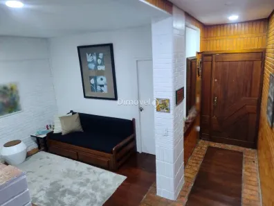 Casa com 5 Quartos à venda, 205m² no Teresópolis, Porto Alegre