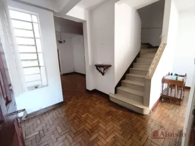 Sobrado com 6 Quartos à venda, 197m² no Centro, Taubaté