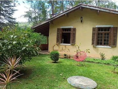 Fazenda/Sítio com 3 Quartos à venda, 190m² no Centro, Santo Antônio do Pinhal