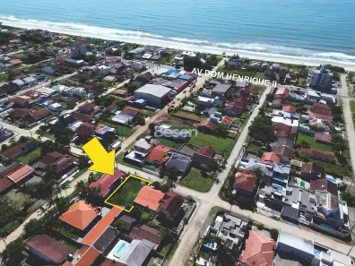 Lote/Terreno à venda, 336m² no Barra do Saí, Itapoá