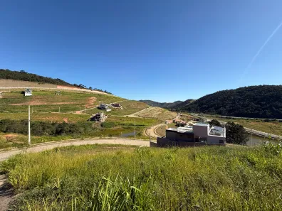 Lote/Terreno à venda, 300m² no Vina Del Mar, Juiz de Fora