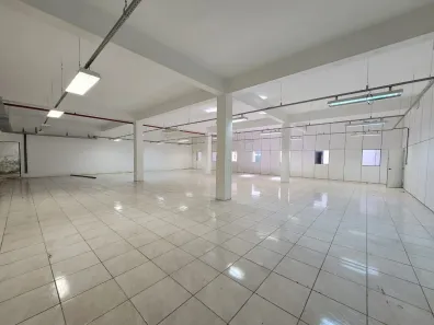 Prédio Comercial com 1 Quarto para alugar, 3700m² no Navegantes, Porto Alegre