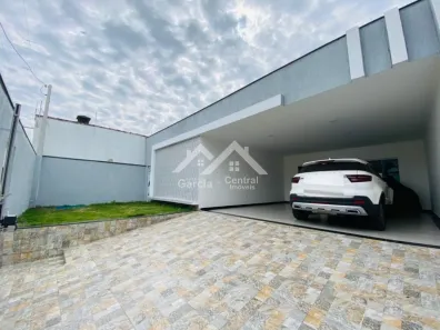 Casa com 3 Quartos à venda, 200m² no , Peruíbe
