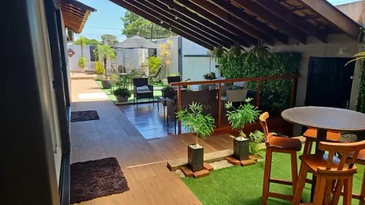 Casa com 2 Quartos para alugar, 125m² no Esperança, Londrina