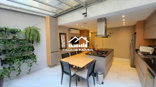 Casa de Condomínio com 3 Quartos à venda, 218m² no Jardim Ampliação, São Paulo