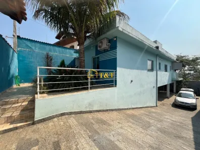 Casa com 2 Quartos à venda, 155m² no Jardim Terras de São João, Jacareí