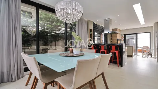 Casa de Condomínio com 3 Quartos à venda, 258m² no Fazendinha, Curitiba