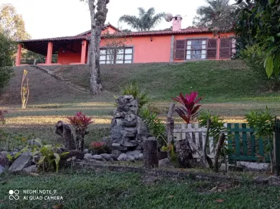 Fazenda/Sítio com 5 Quartos à venda, 380m² no Country Club, Itatiaia