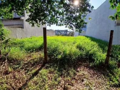 Lote/Terreno à venda, 300m² no Estância Velha, Canoas