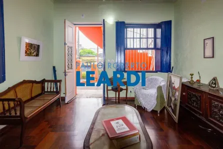 Sobrado com 3 Quartos para alugar, 180m² no Bela Vista, São Paulo