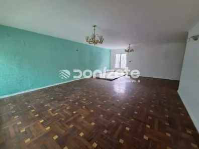 Imóvel Comercial com 3 Quartos para alugar, 250m² no Vila Gilda, Santo André