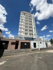Apartamento com 2 Quartos à venda, 62m² no Santa Mônica, Uberlândia