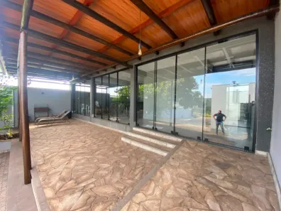 Fazenda/Sítio com 2 Quartos à venda, 230m² no Barreiro, Sete Lagoas