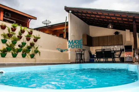 Sobrado com 3 Quartos à venda, 180m² no , Ubatuba