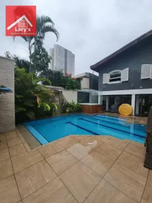 Casa com 4 Quartos para alugar, 320m² no Vila Marari, São Paulo