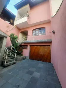 Sobrado com 3 Quartos à venda, 224m² no Parque Marajoara, Santo André