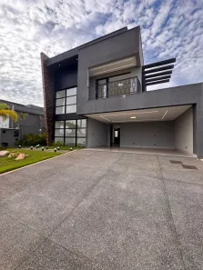 Casa de Condomínio com 4 Quartos à venda, 231m² no Jardins Capri, Senador Canedo