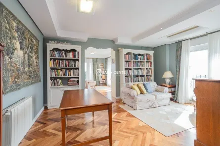 Apartamento com 4 Quartos para alugar, 542m² no Moinhos de Vento, Porto Alegre