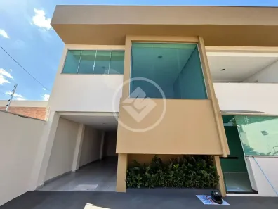 Casa com 3 Quartos para alugar, 365m² no Araés, Cuiabá