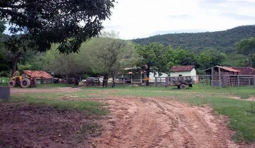com 1 Quarto à venda, 874m² no Mamoeiro, Unaí