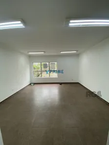 Sala Comercial à venda, 40m² no Navegantes, Porto Alegre