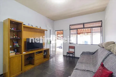 Casa com 4 Quartos à venda, 300m² no Santa Terezinha, Belo Horizonte