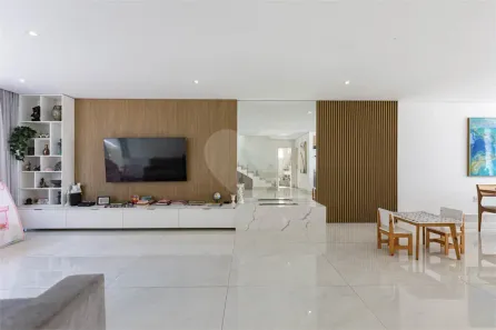 Casa de Condomínio com 4 Quartos à venda, 300m² no Vila Pirajussara, São Paulo