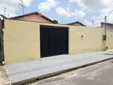 Casa com 2 Quartos à venda, 110m² no Coqueiro, Ananindeua