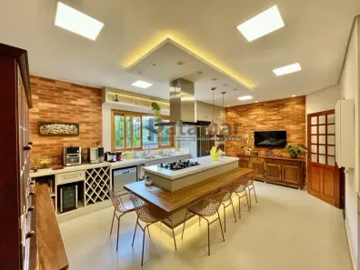 Casa de Condomínio com 3 Quartos à venda, 412m² no Chácara dos Lagos, Carapicuíba