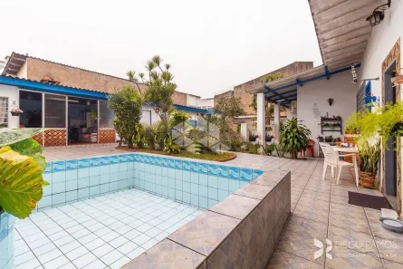 Casa com 3 Quartos à venda, 240m² no Cristal, Porto Alegre
