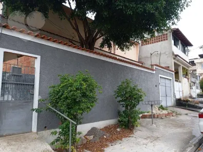 Casa com 2 Quartos à venda, 276m² no Trindade, São Gonçalo