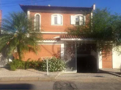 Sobrado com 3 Quartos à venda, 238m² no Cidade São Francisco, São Paulo