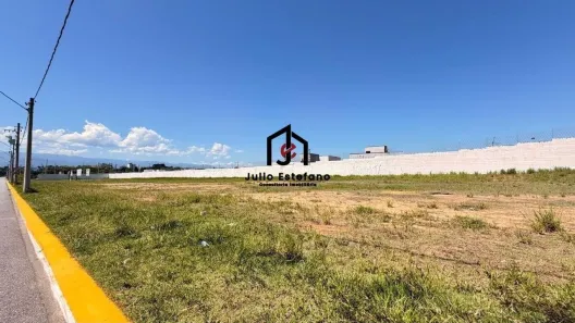 Lote/Terreno à venda, 304m² no Caminho Novo, Tremembé